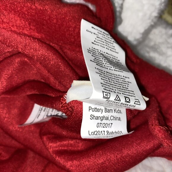 Pottery Barn Red Fleece Christmas Santa Face Sherpa Bag Monogram Johnson 24 x 20 - Picture 8 of 10